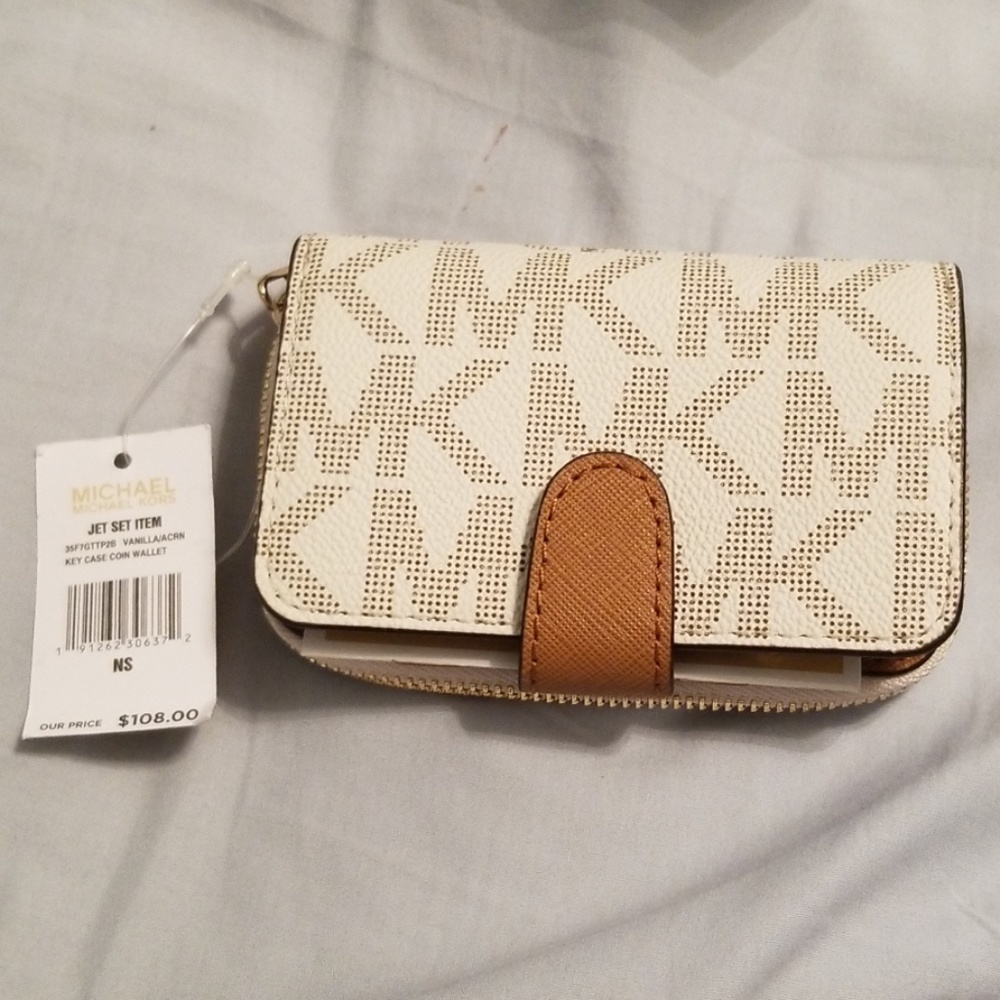Michael Kors keycase coin wallet